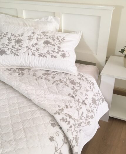 Elora Handwork Quilt Set - Château Mist - Queen